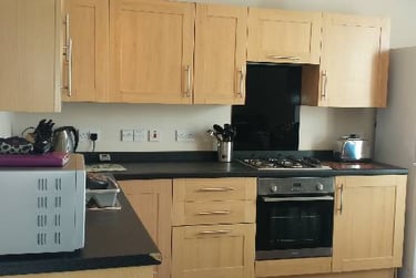 4 bed flat, Mutley Plain, City Centre, Plymouth, PL46JG - Image 5